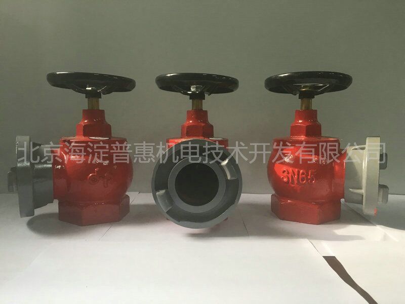 室內消火栓的位置設置，應符合哪些規定